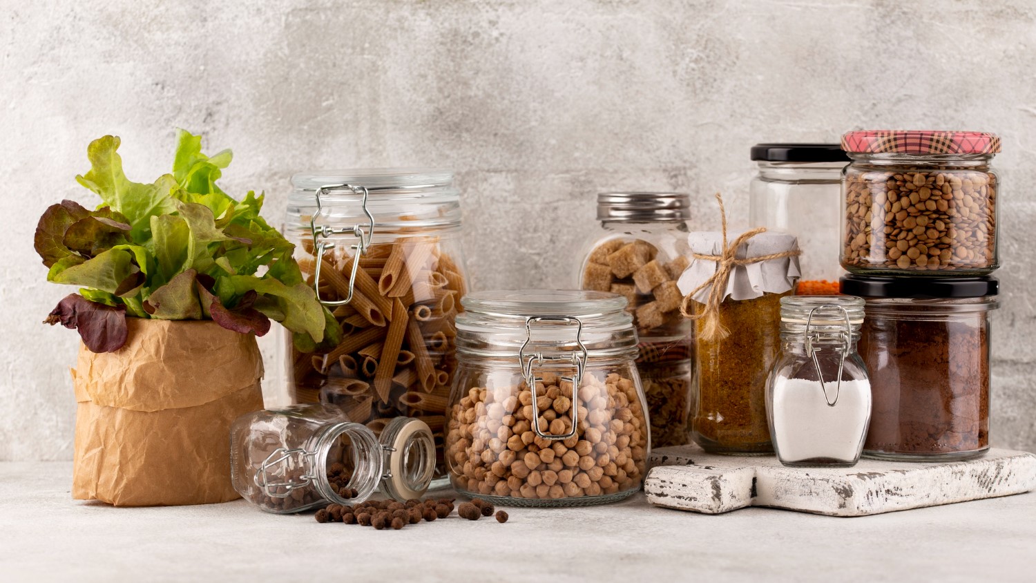 How to Store Holiday Treats? Essential Containers and Jars for Winter