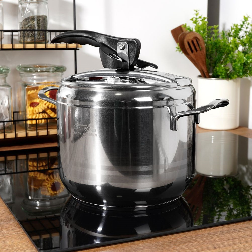 Szybkowar stalowy PROFI 5 l